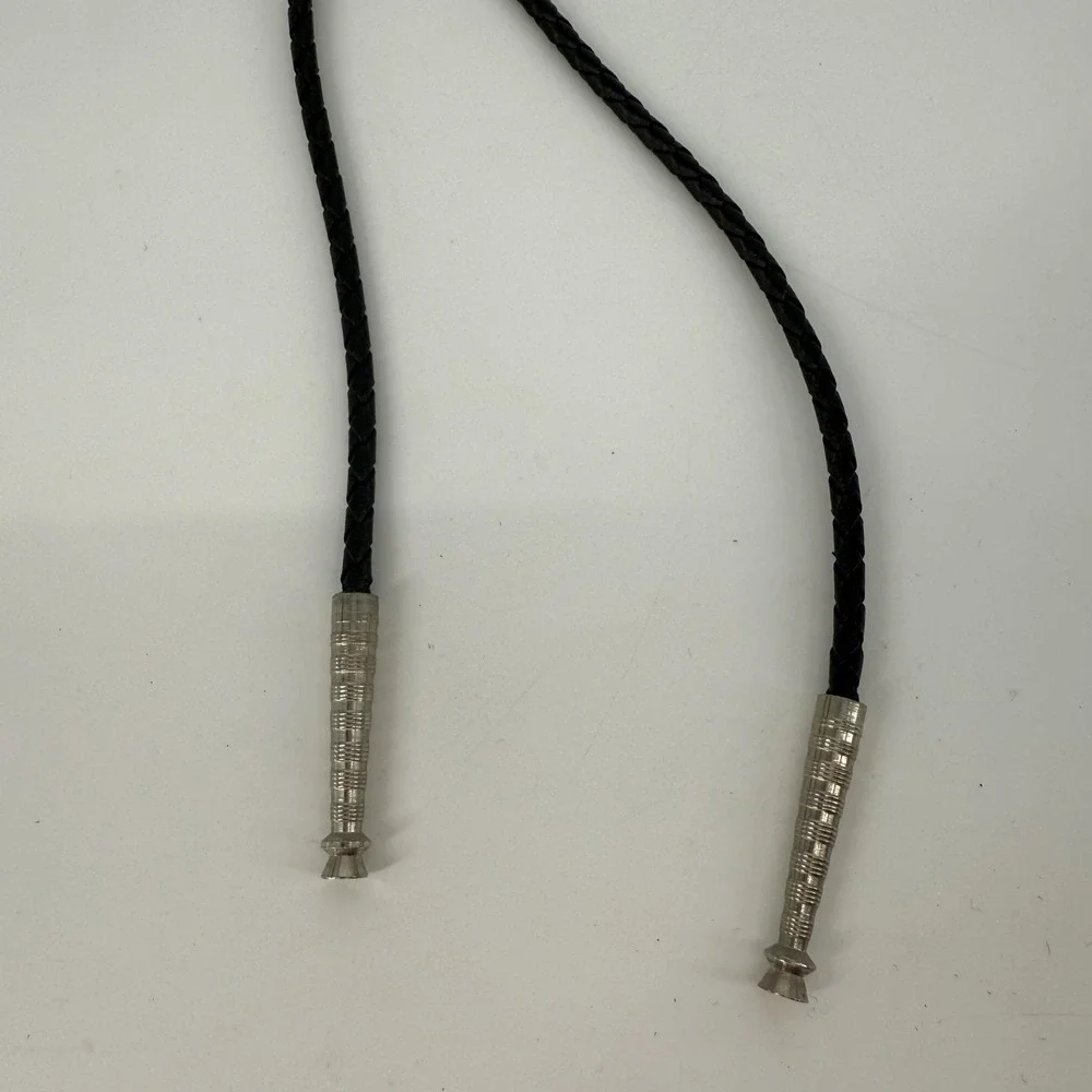 Lebow Western Saddle Bolo‎ Tie Silver Tone Mens Black Braided Cord Tips Cowboy